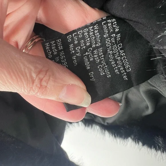 Coalition LA black faux fur coat women’s new large - Picture 4 of 8